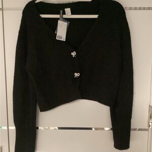 Divided Black V-Neck Cropped Cardigan with Bow Buttons